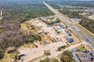 Truck Parking Hudson, FL