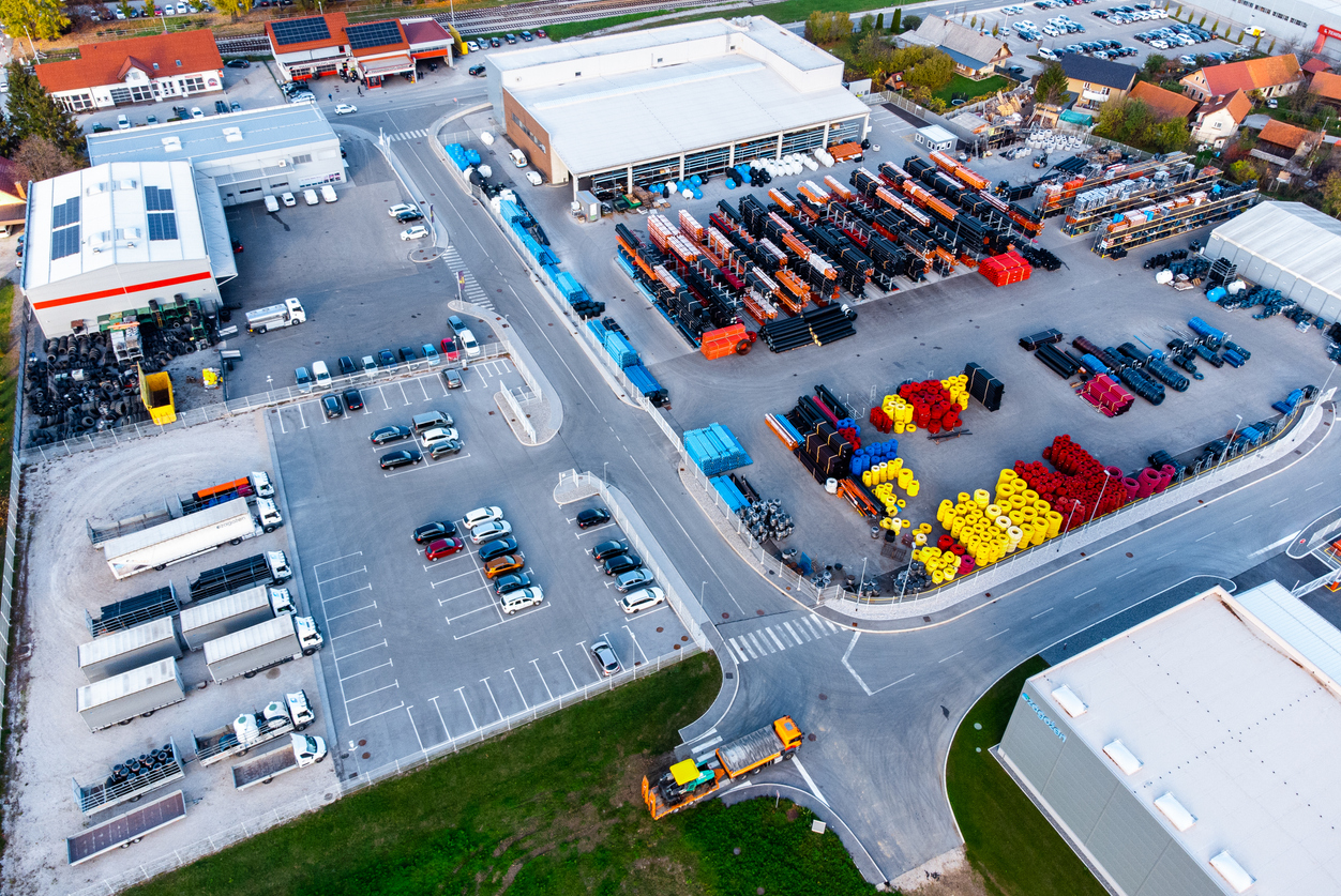 Factory lot with outdoor warehouse aerial